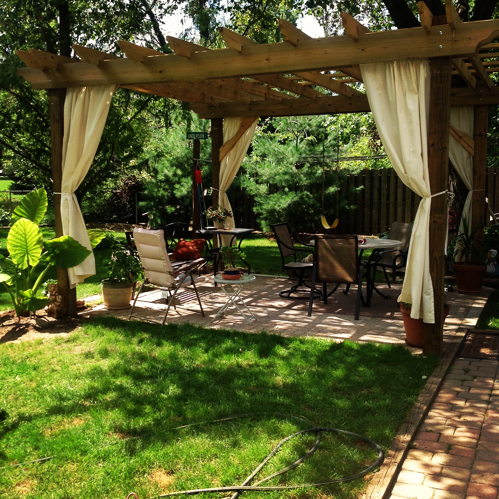 Tips To Building Your Own Beautiful Pergola! - Old World ...